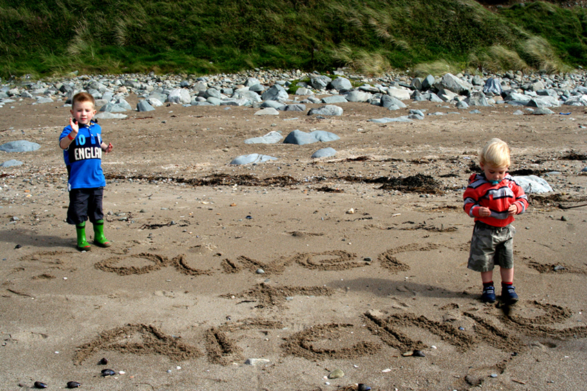 Ollie & Archie (Shell Island)